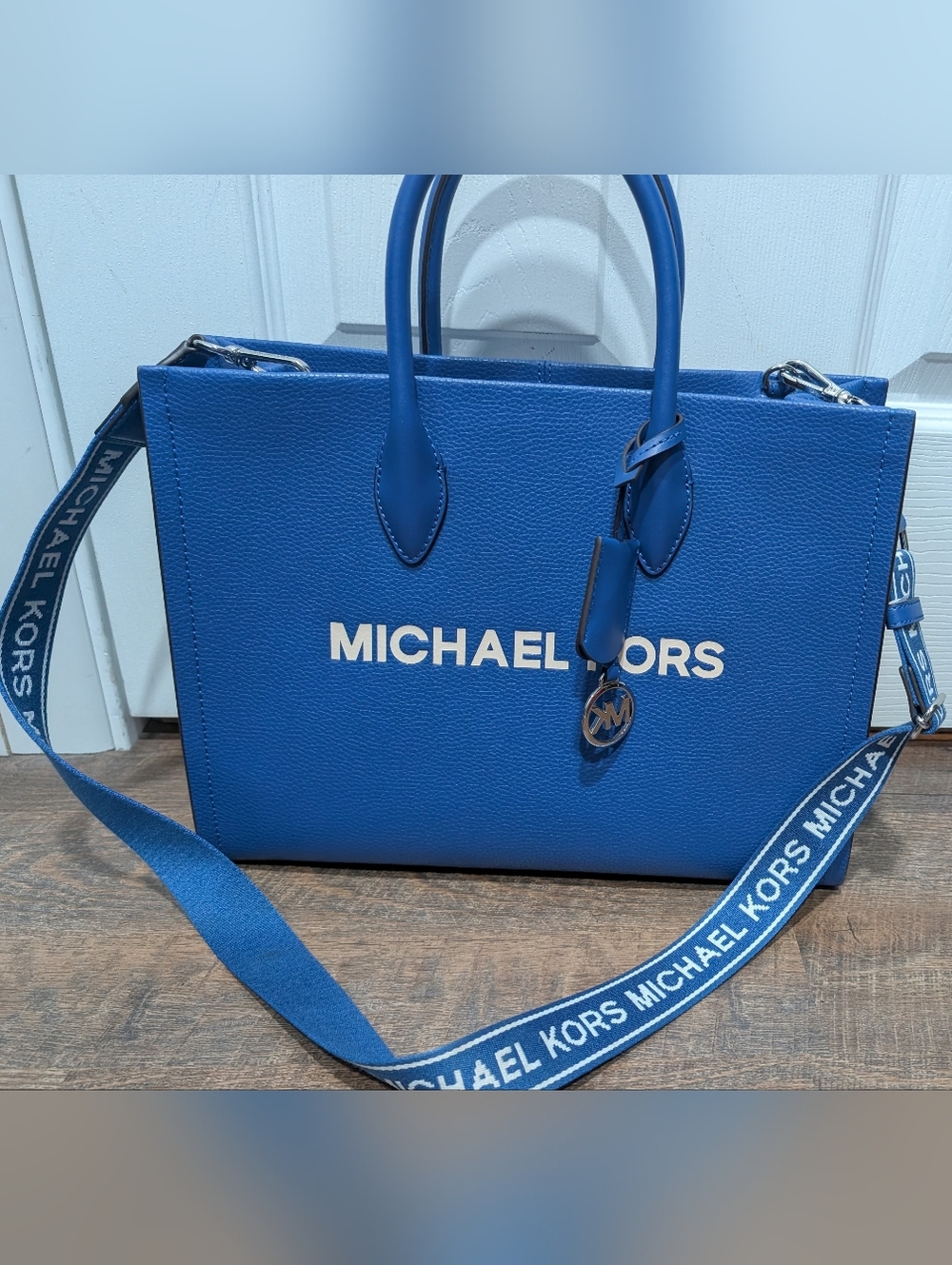 Michael Kors Mirella Medium Pebble Leather Tote Bag - Picture 4 of 11